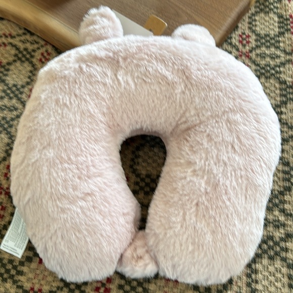 I am - Travel Neck Pillow for Kids - Picture 2 of 6